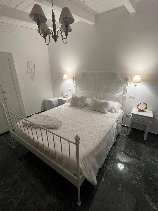 Supriani Luxury B&B 阿夸维瓦德莱丰蒂 外观 照片